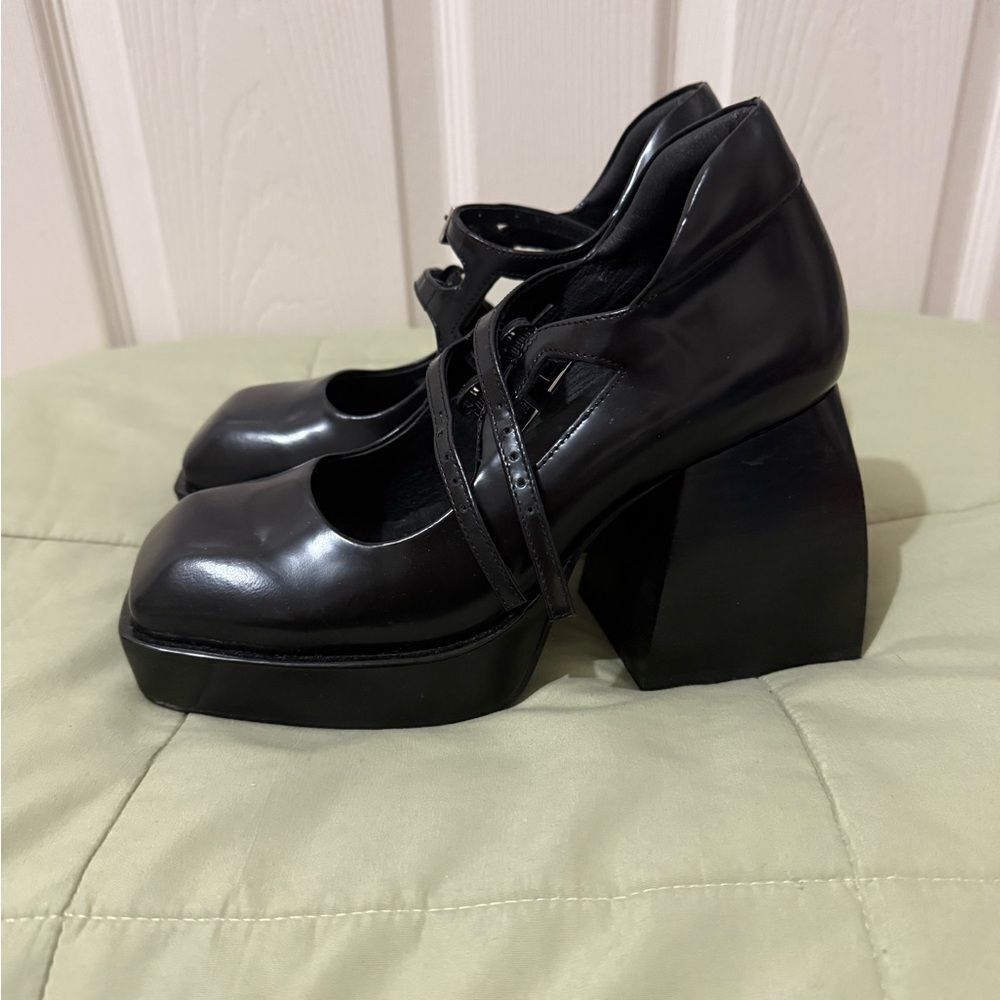 Jeffree Campbell Mary Jane Platform Pump Size 6 - Picture 4 of 8